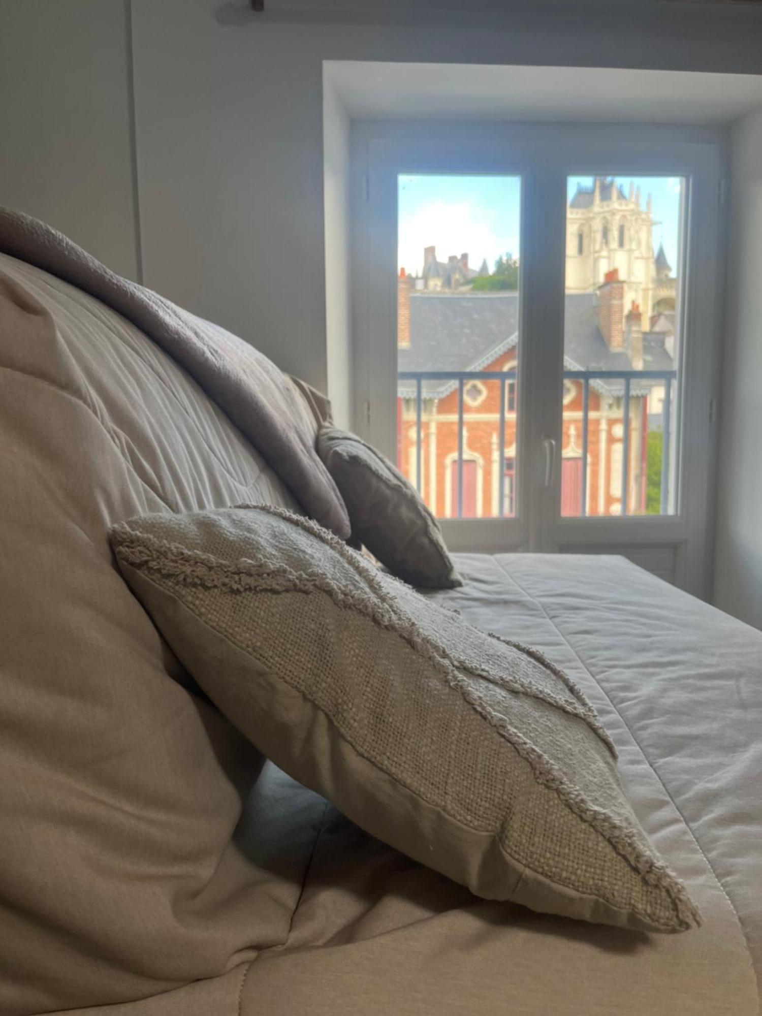 Sejour De Charme Au Boheme Apartment อองบวส ภายนอก รูปภาพ